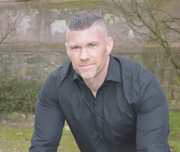 ໂປຣໄຟລ໌